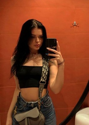 Проститутка Кароллина